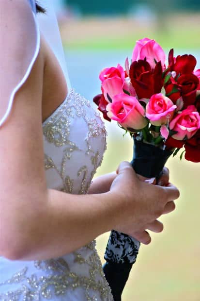 How to Save Money on Wedding Flowers